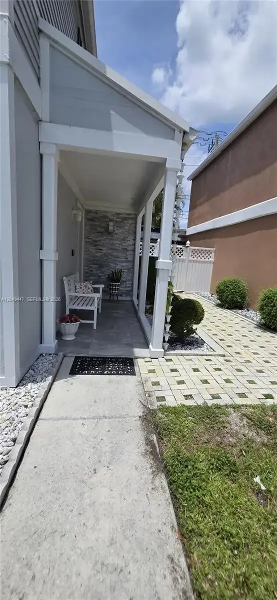 3330 Kapot Ter, Miramar FL 33025 photo 3