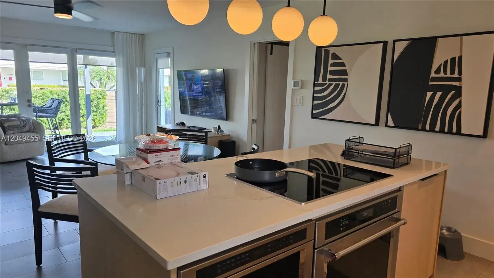 800 Polk St, Hollywood FL 33019 photo 3