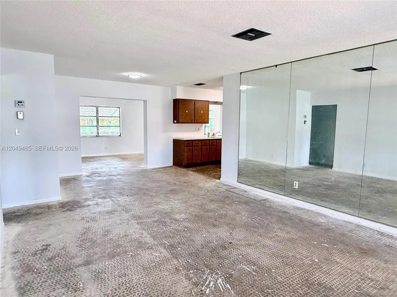 7008 NW 89th Ave, Tamarac FL 33321 photo 3