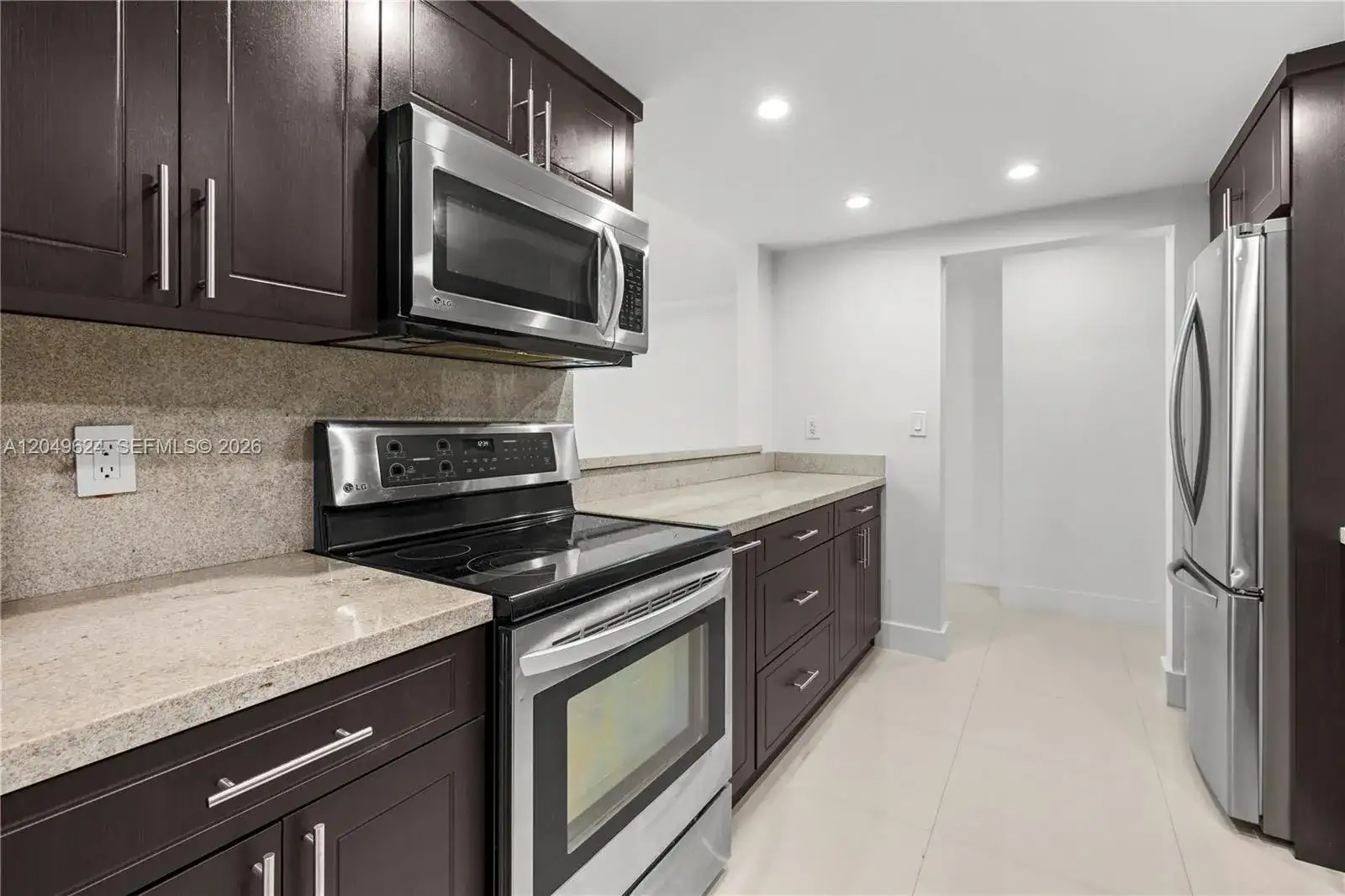 2457 Collins Ave # 307, Miami Beach FL 33140 photo 5