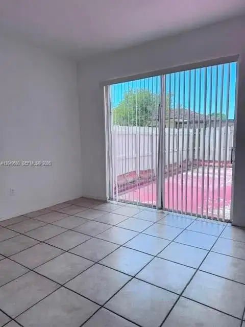 11102 SW 236th Ter, Homestead FL 33032 photo 4