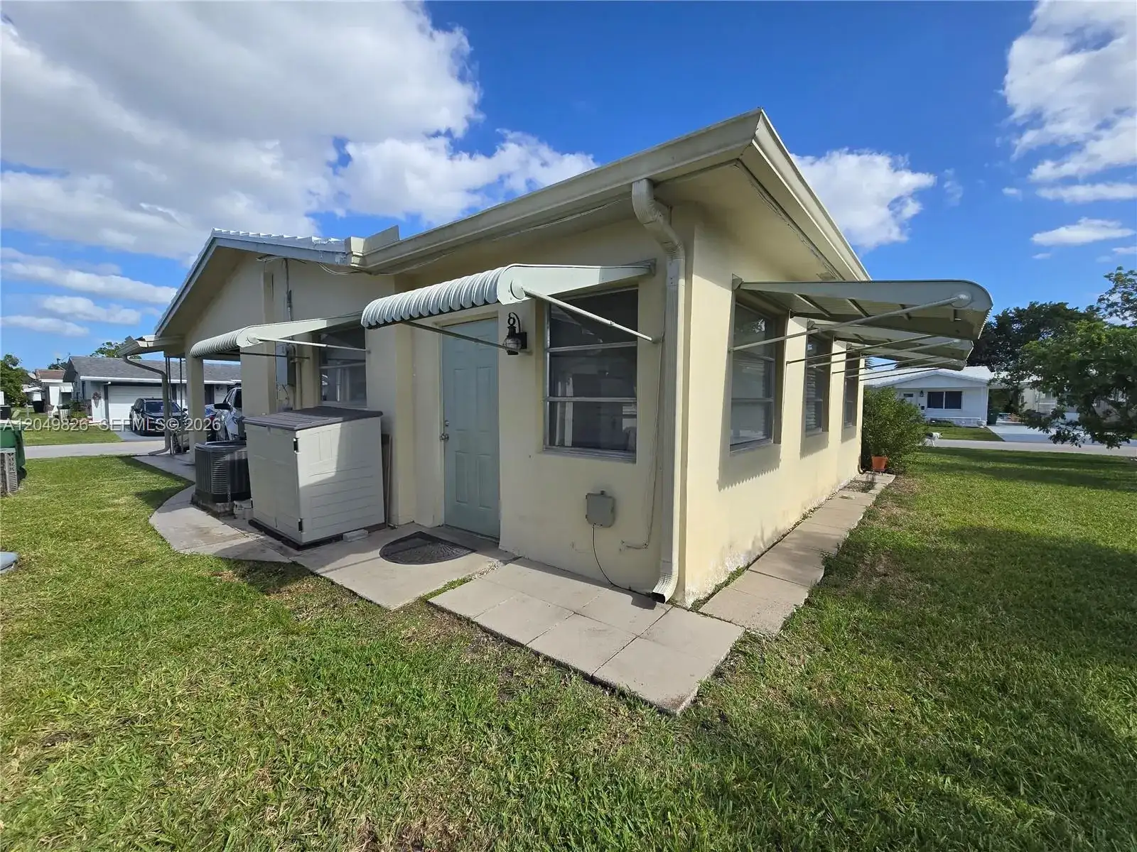 4805 NW 45th Ave, Tamarac FL 33319 photo 3