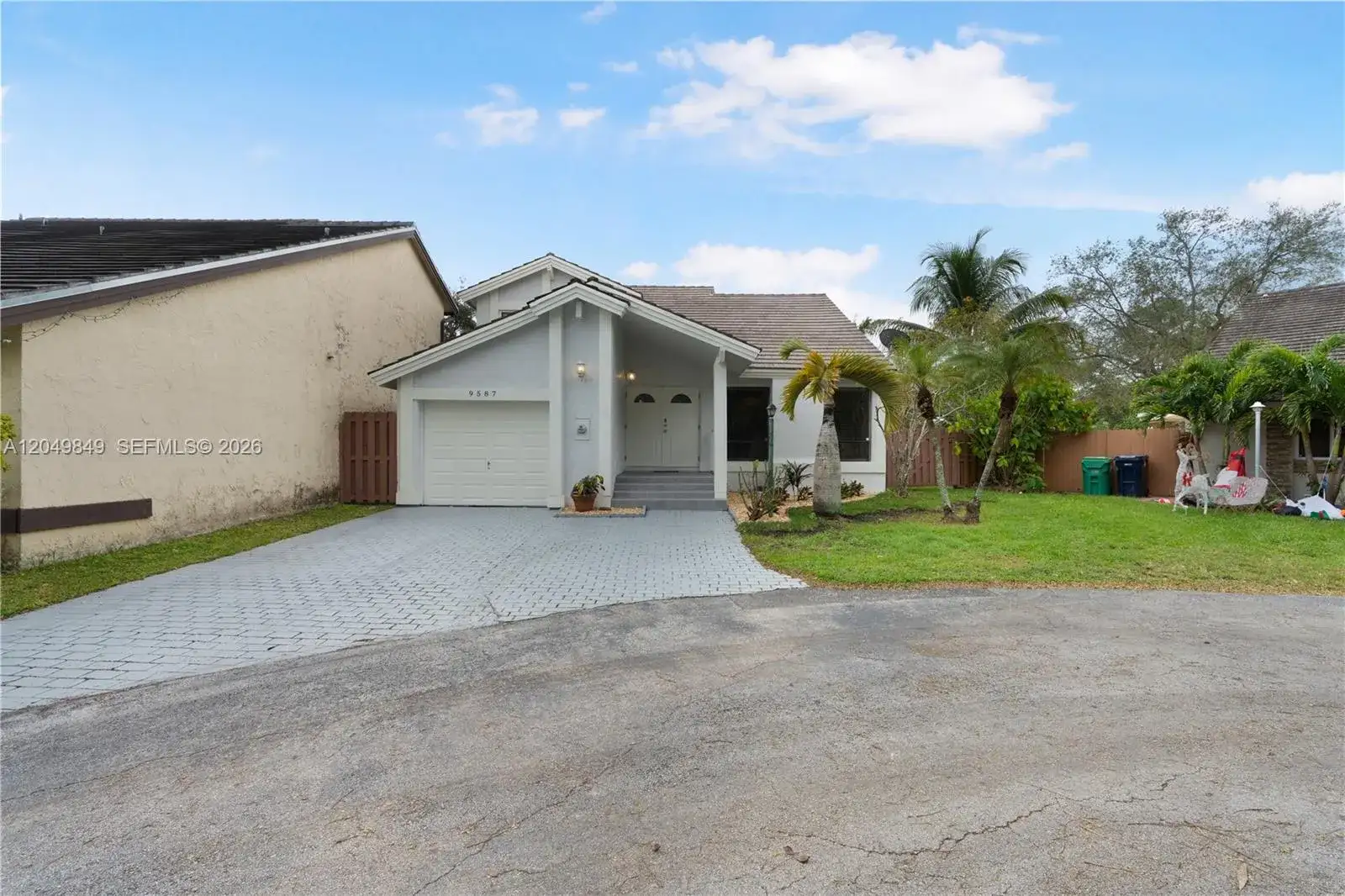 9587 SW 148th Ave Cir S, Miami FL 33196 photo 3