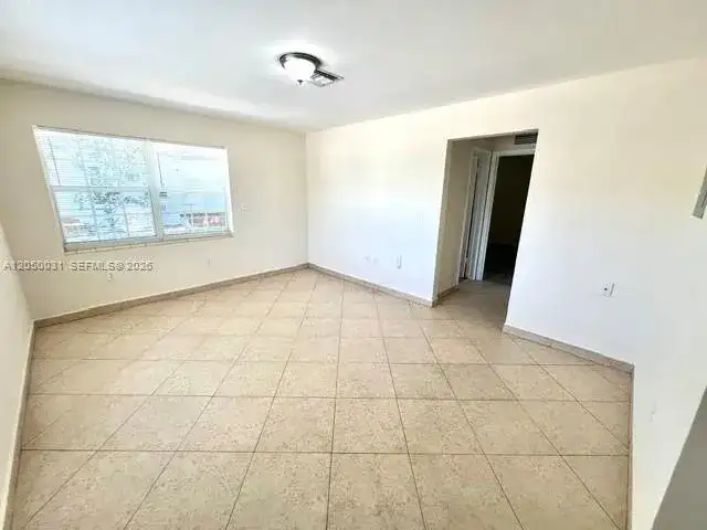 696 NE 85th St # 1, Miami FL 33138 photo 3