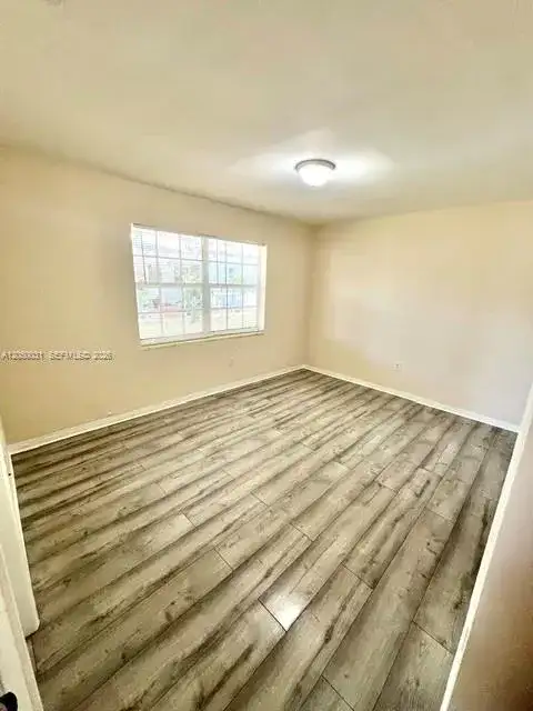 696 NE 85th St # 1, Miami FL 33138 photo 4