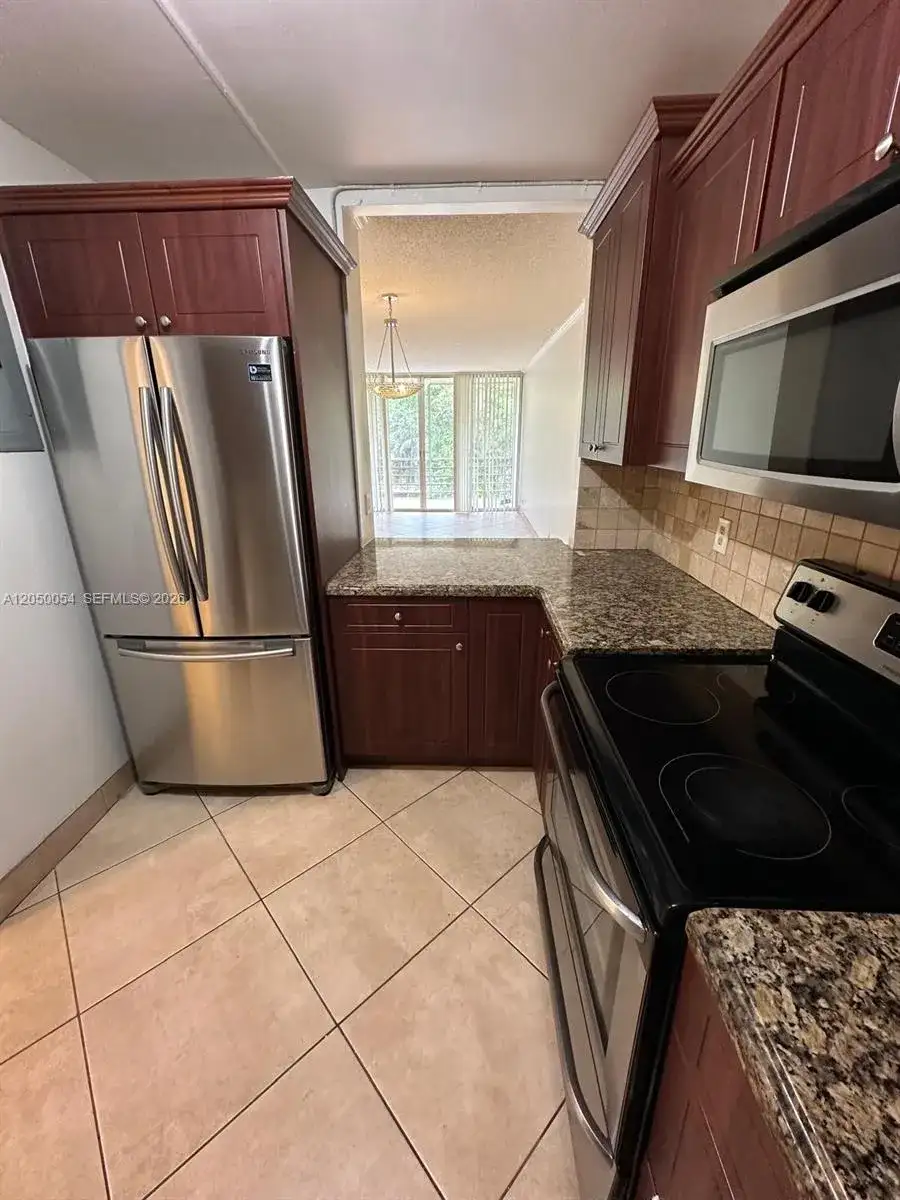 9410 Live Oak Pl # 305, Davie FL 33324 photo 4