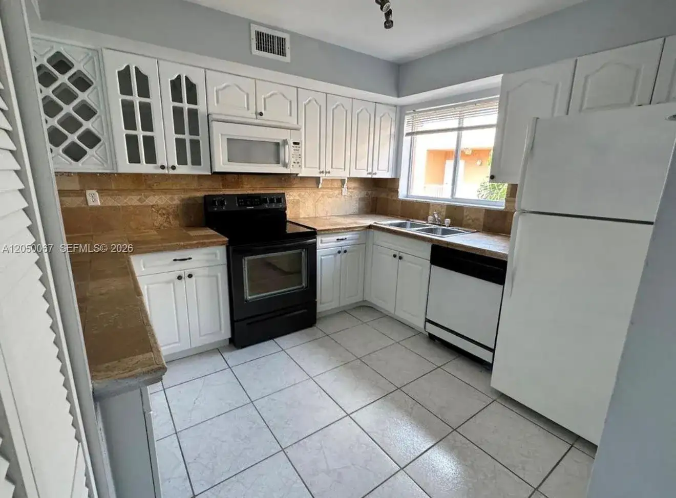 14909 SW 80th St # 205, Miami FL 33193 photo 4