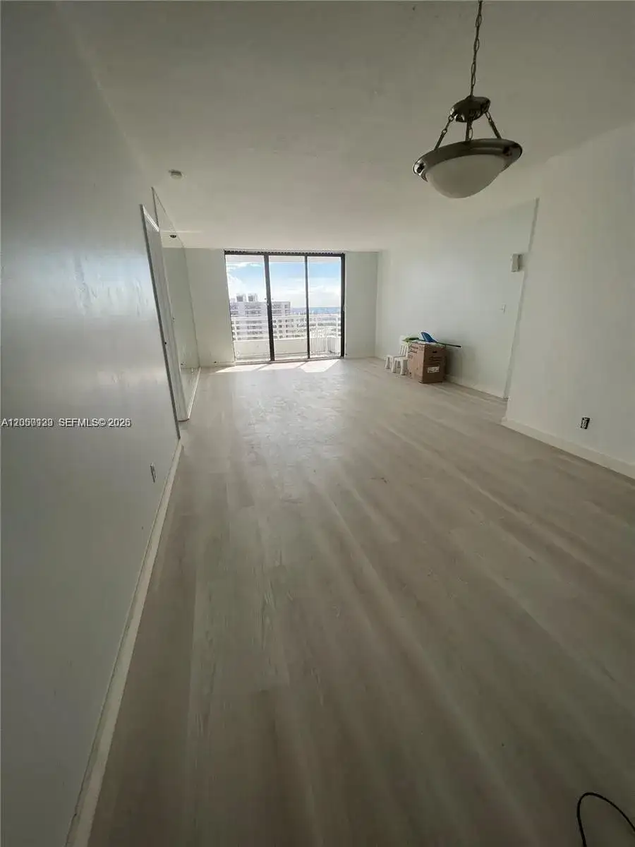 3300 NE 192nd St, Aventura FL 33180 photo 4