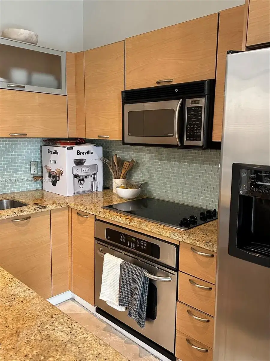 3180 SW 22nd Ter # 507, Miami FL 33145 photo 3