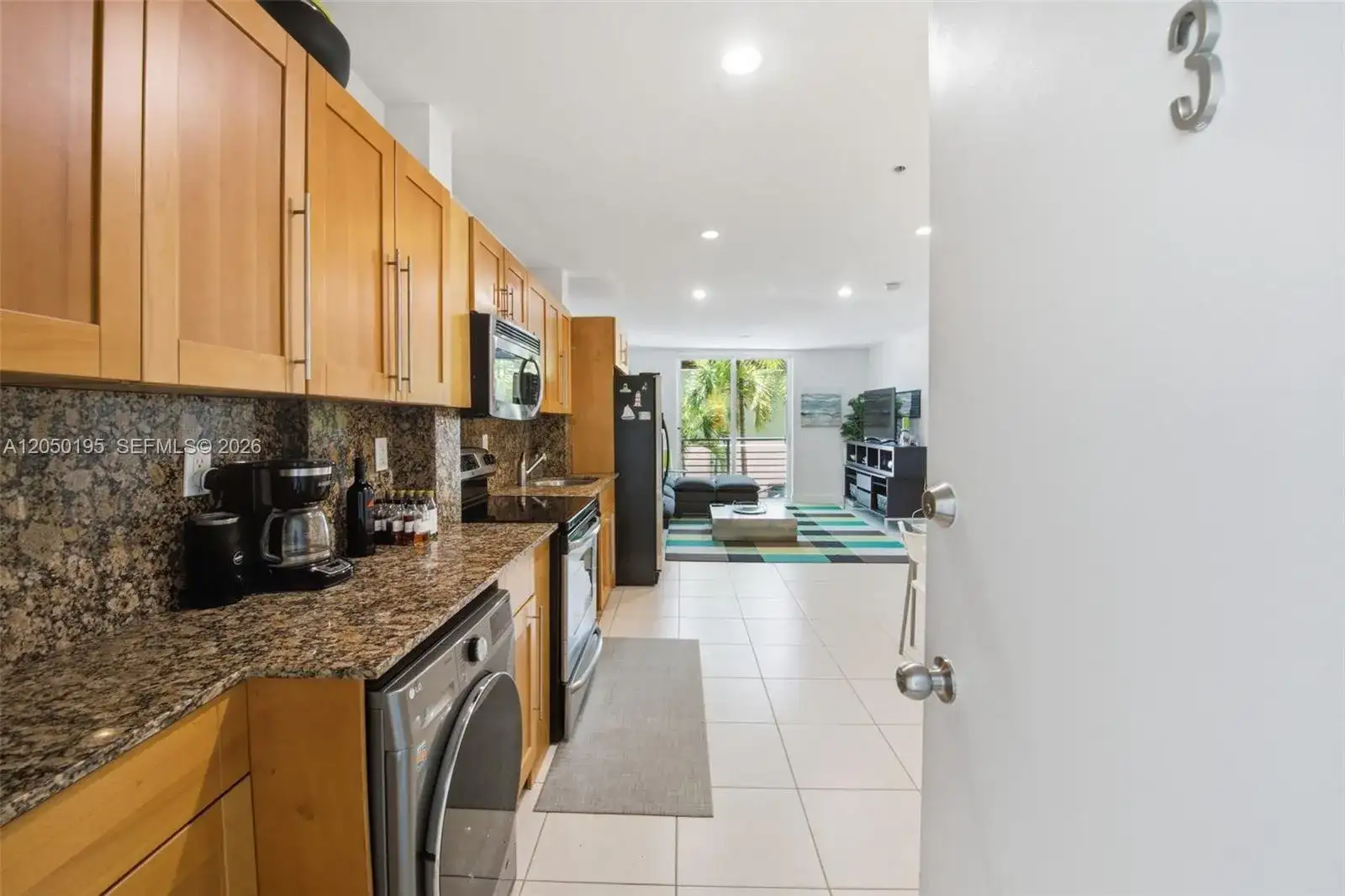 945 Michigan Ave # 3, Miami Beach FL 33139 photo 3