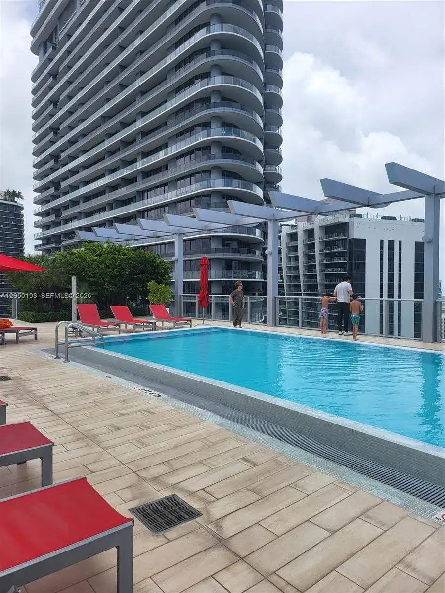 1100 S Miami Ave # 3707, Miami FL 33130 photo 3
