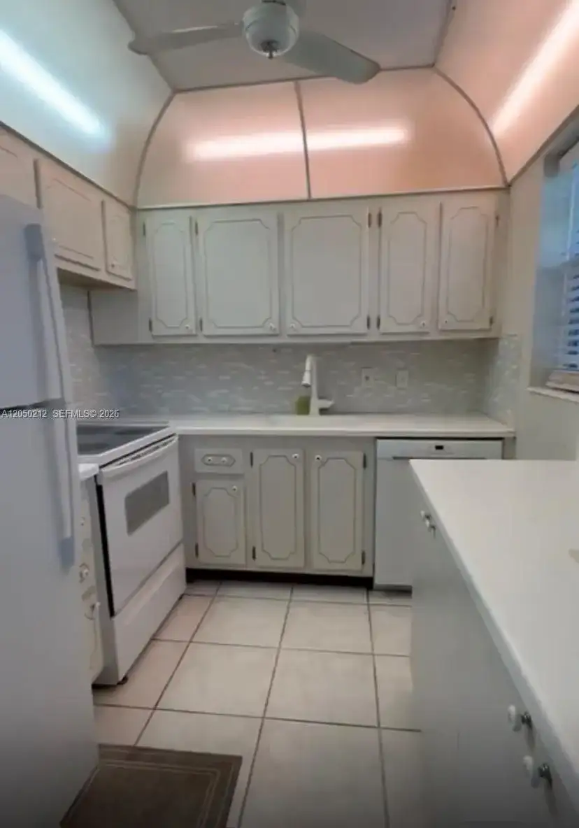 573 E Durham U # 573, Deerfield Beach FL 33442 photo 2