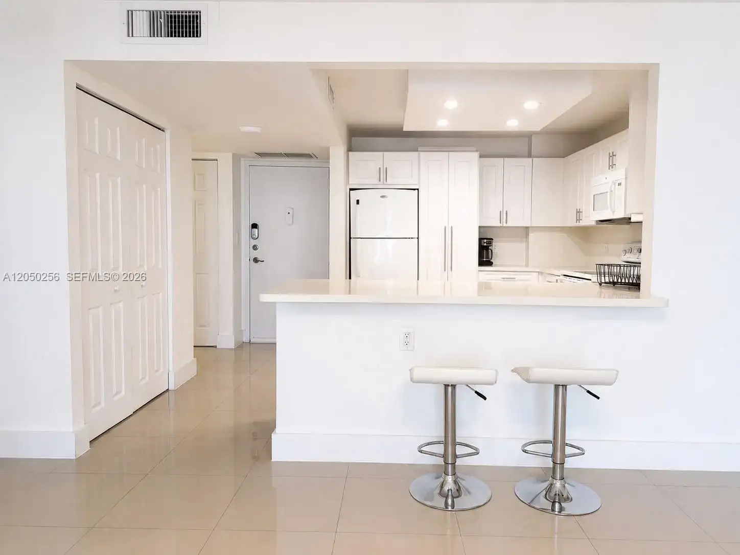 1865 S Ocean Dr # 8I, Hallandale Beach FL 33009 photo 5