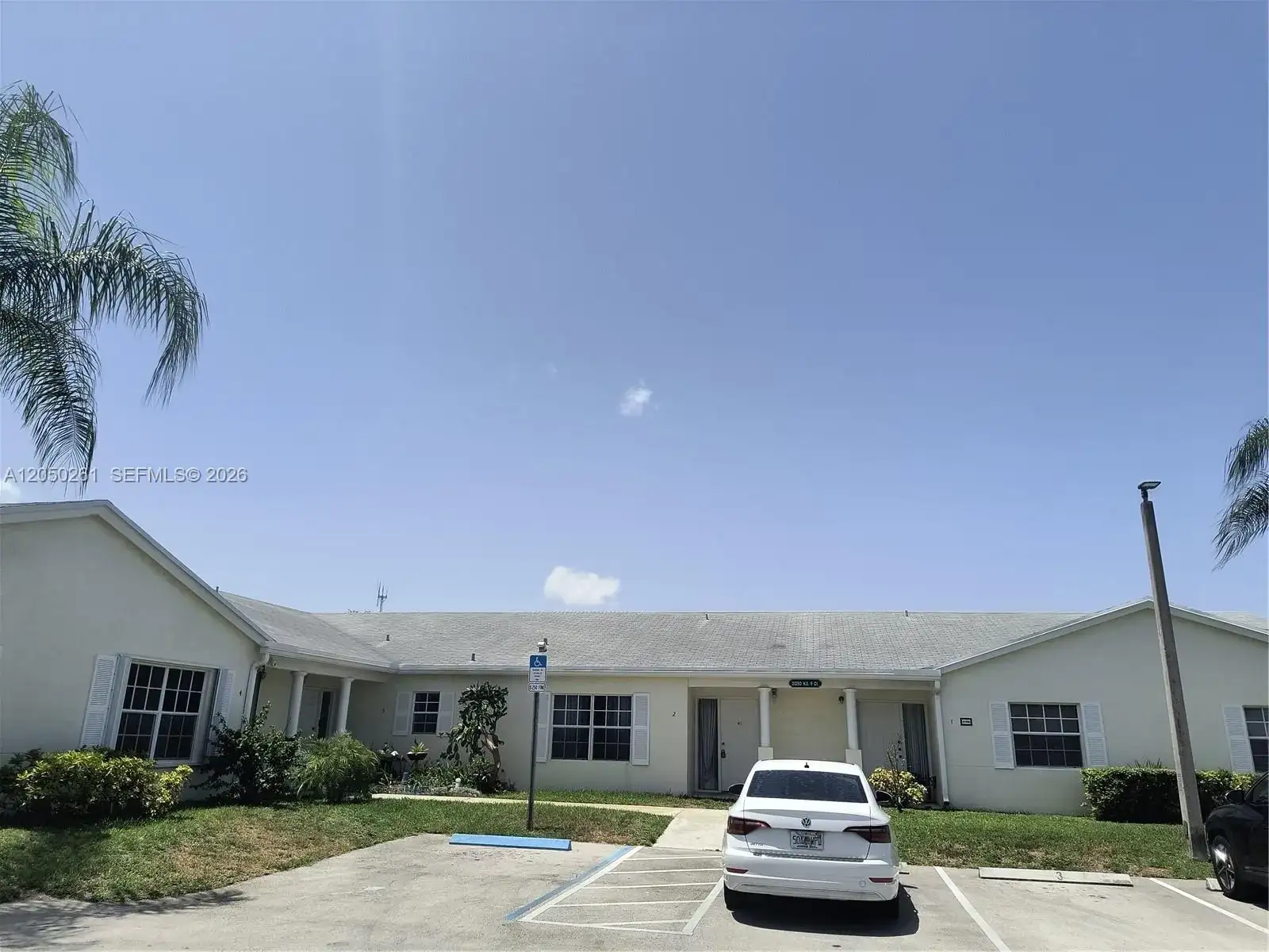 21250 NE 9th Ct # 2, Miami FL 33179 photo 2