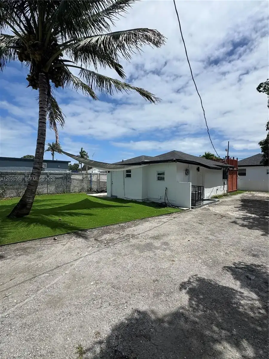 2211 NW 82nd St # 2, Miami FL 33147 photo 4