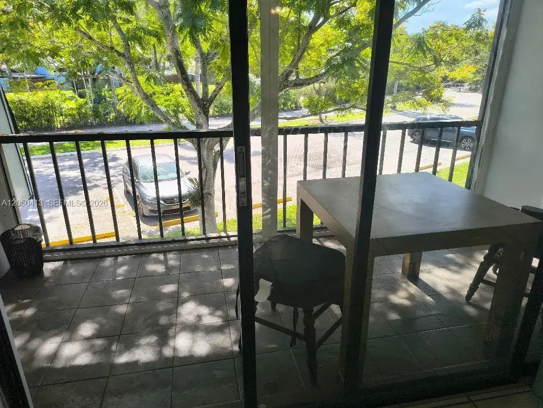 3105 oakland shores # 207, Oakland Park FL 33309 photo 2