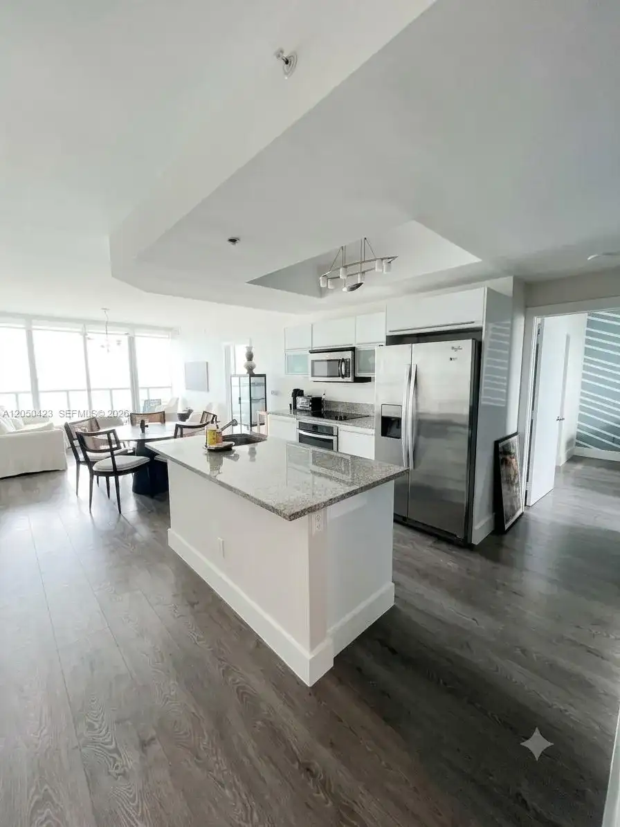 888 Biscayne Blvd # 4005, Miami FL 33132 photo 3
