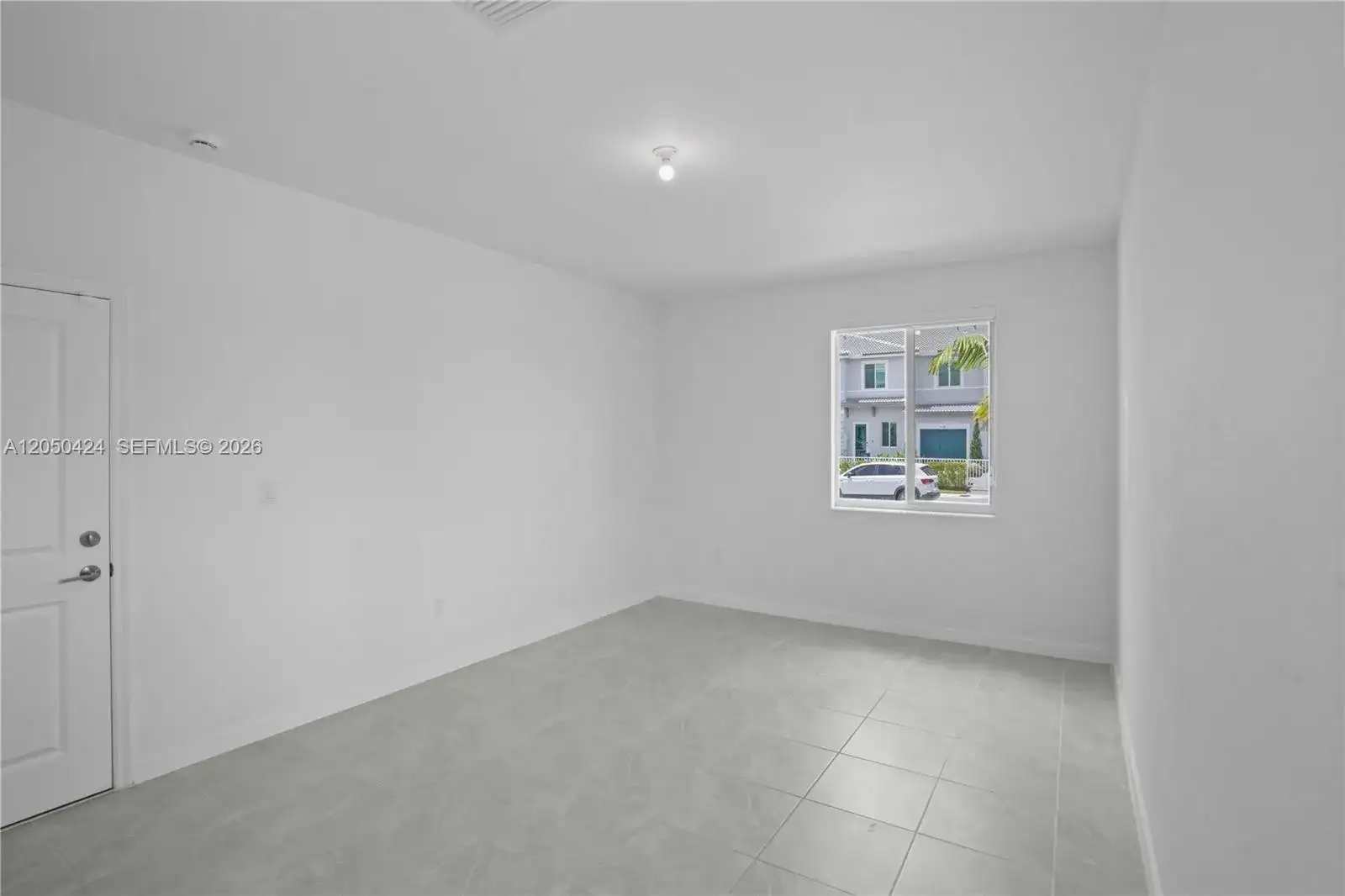 715 SE 15th St, Homestead FL 33034 photo 3