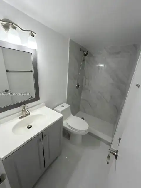 9311 Orange Grove Dr # 411, Davie FL 33324 photo 4