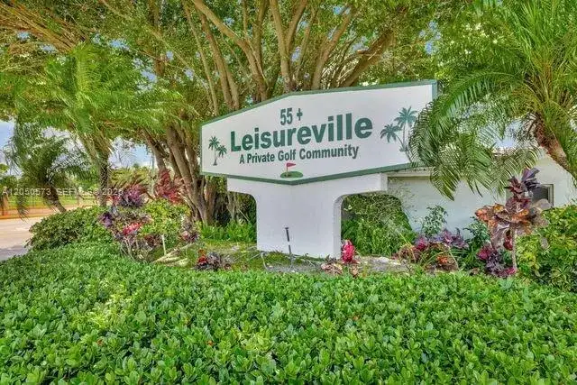 140 NW 27th St, Pompano Beach FL 33064 photo 2