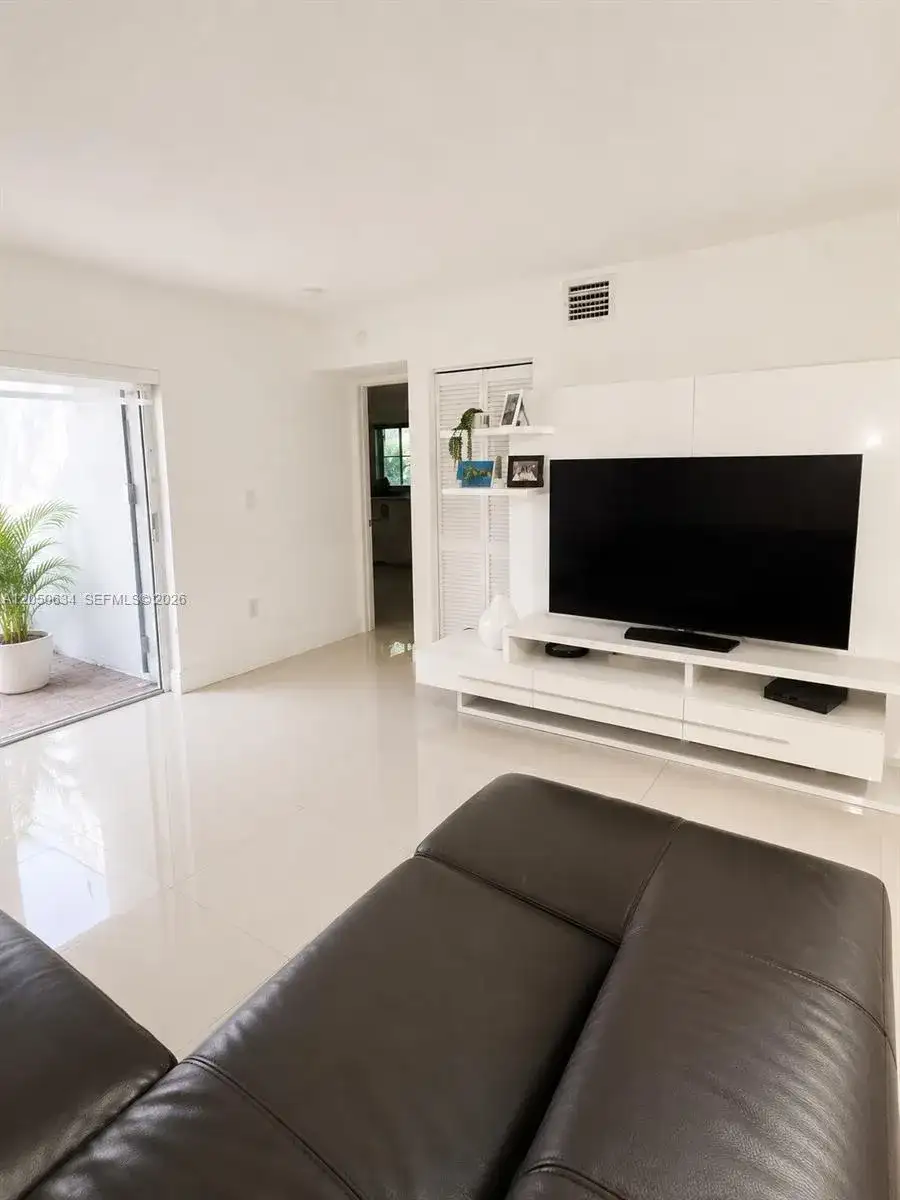 4720 NW 114th Ave # 101, Doral FL 33178 photo 4