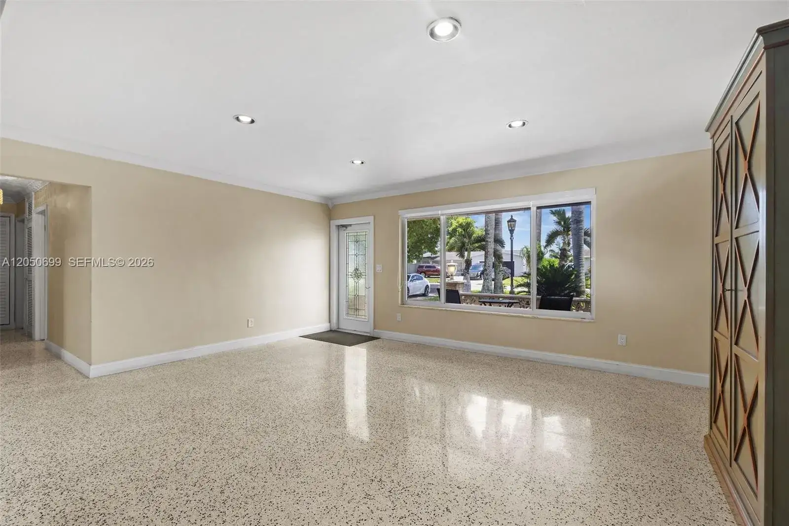 8431 Pasadena Blvd, Pembroke Pines FL 33024 photo 4