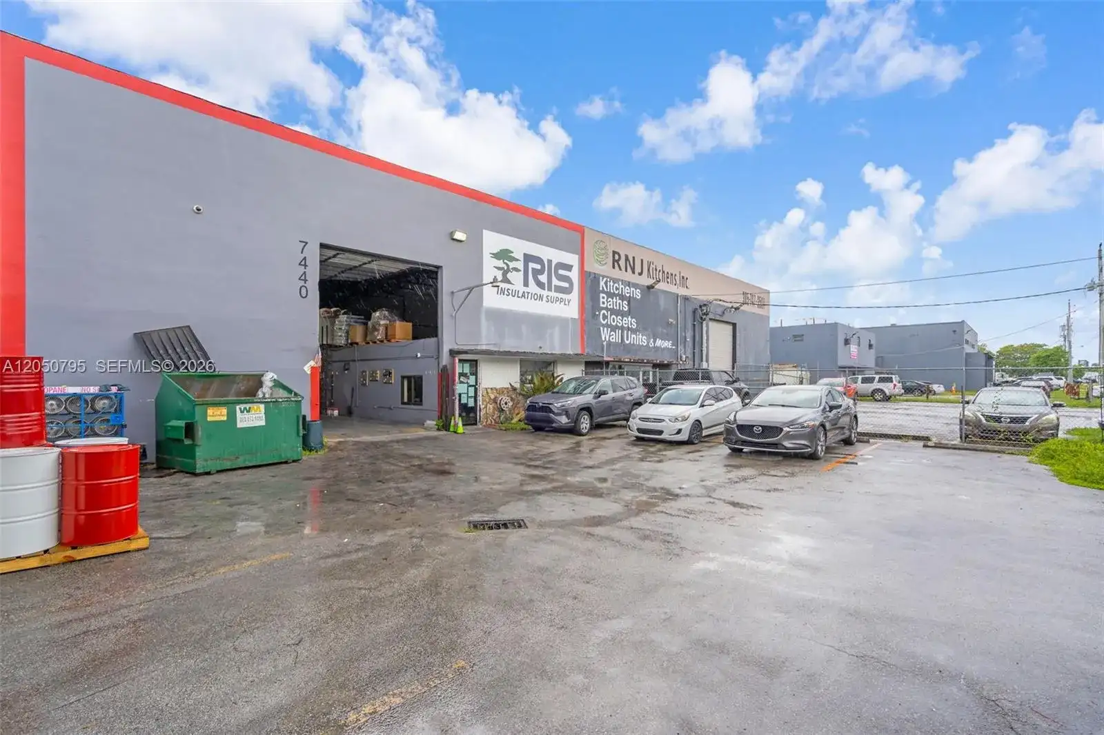 7440 NW 66th St, Miami FL 33166 photo 2