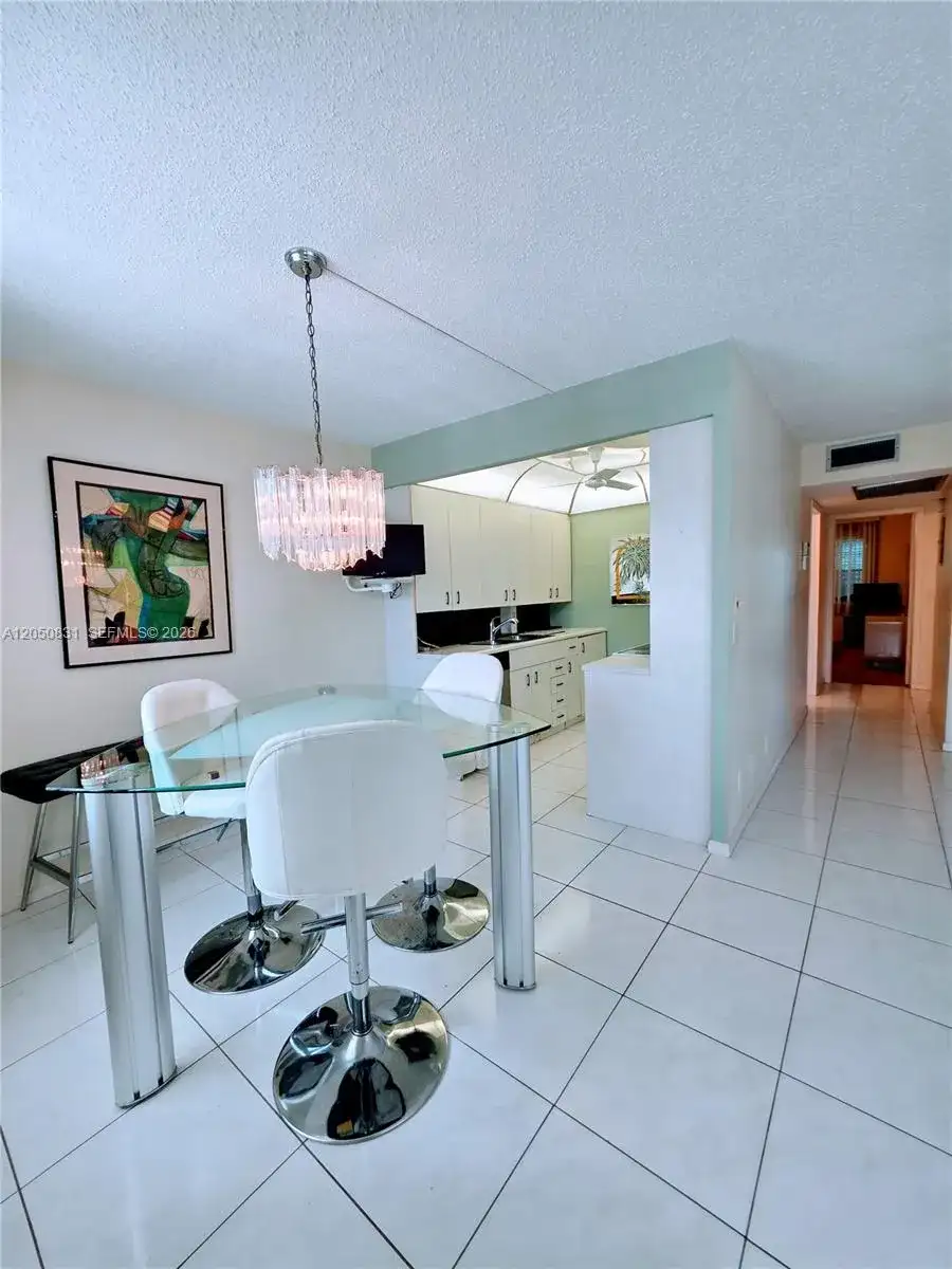 3076 E Exeter E # 3076, Boca Raton FL 33434 photo 4
