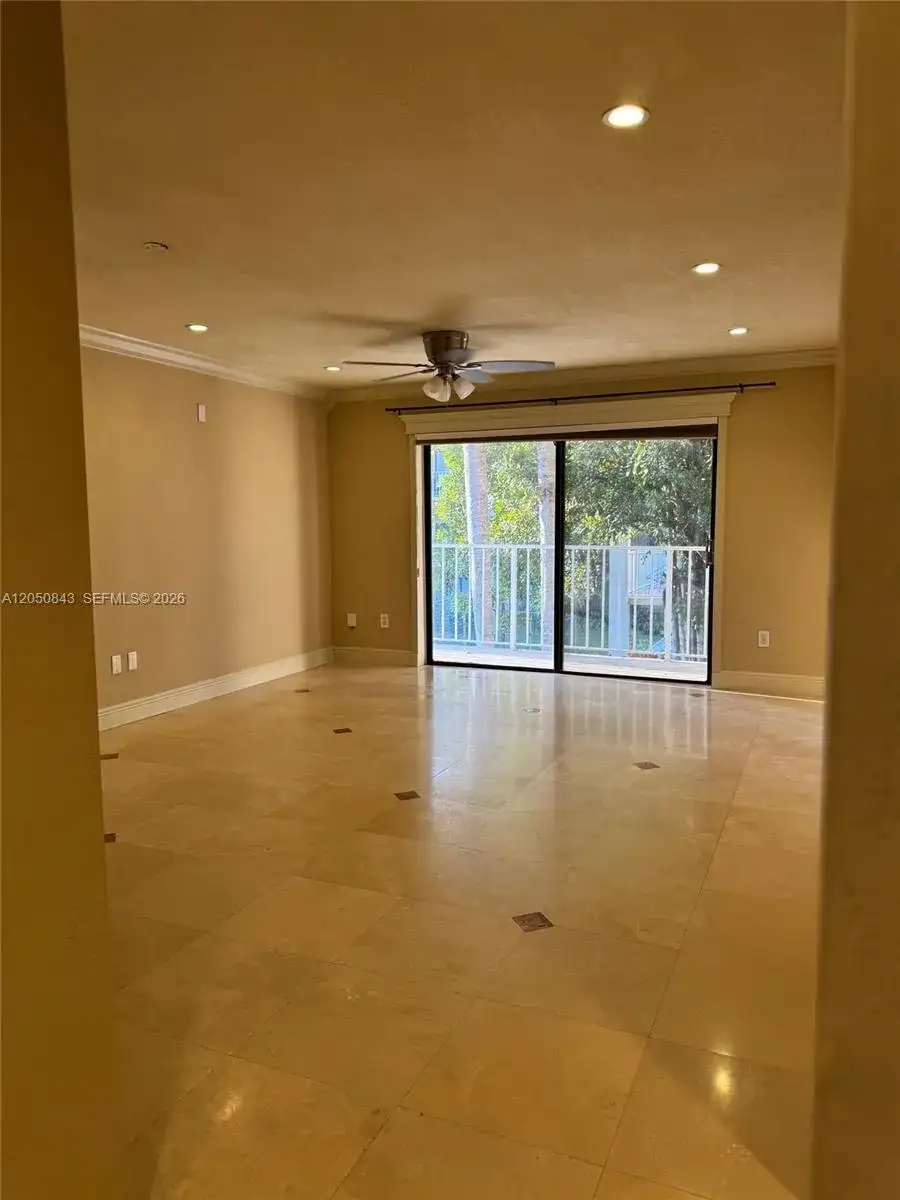 9301 SW 92nd Ave # 212B, Miami FL 33176 photo 3