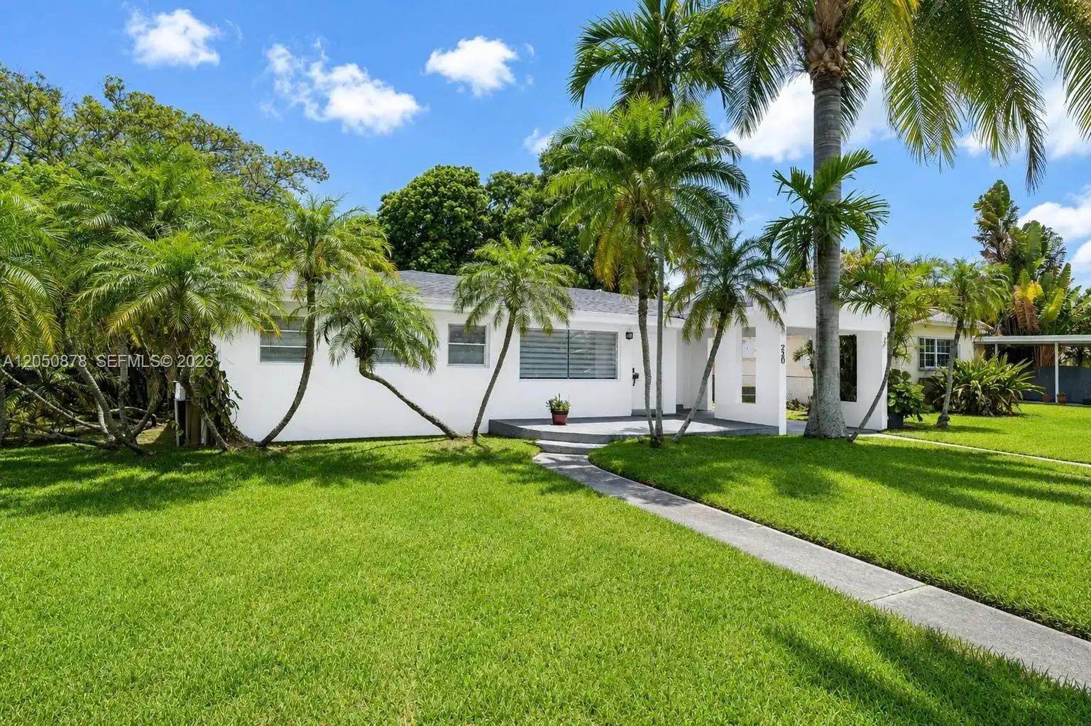 230 NE 2nd Pl, Dania Beach FL 33004 photo 3