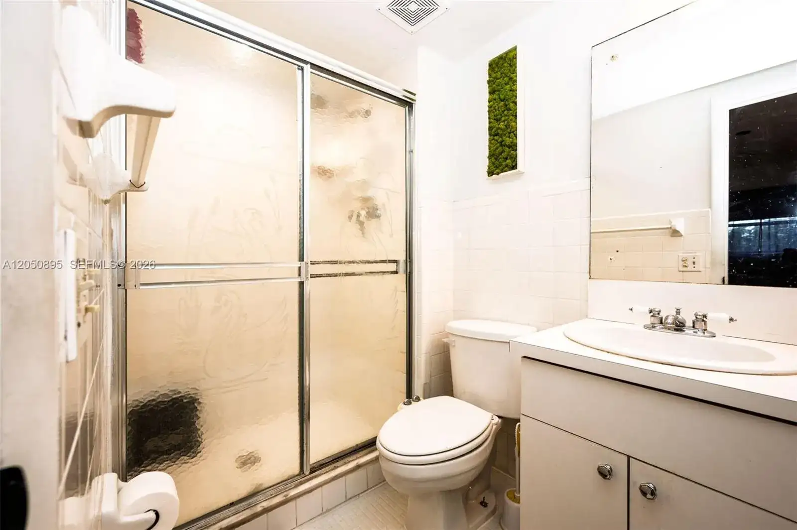 2005 Sans Souci Blvd # 206, North Miami FL 33181 photo 4