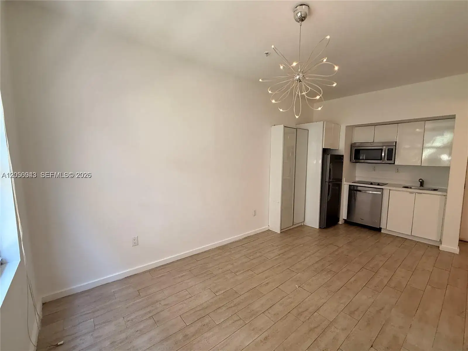 1611 Meridian Ave # 202, Miami Beach FL 33139 photo 3