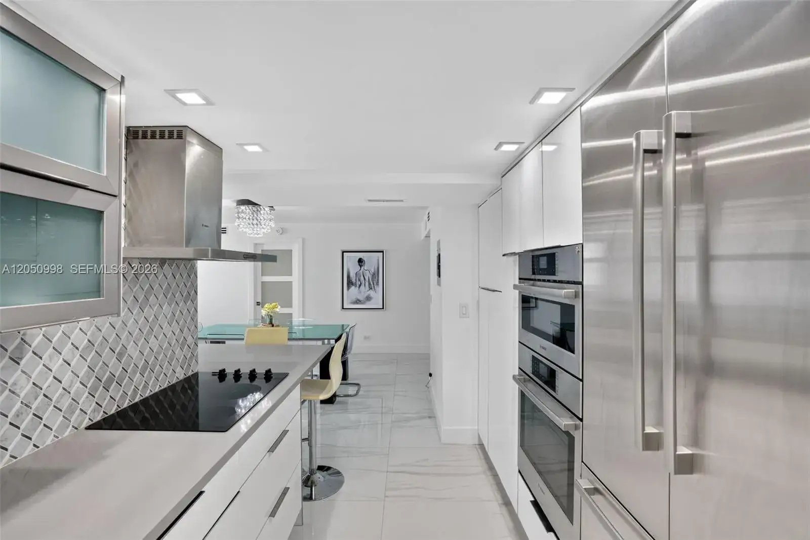 6039 Collins Ave # 1624, Miami Beach FL 33140 photo 5