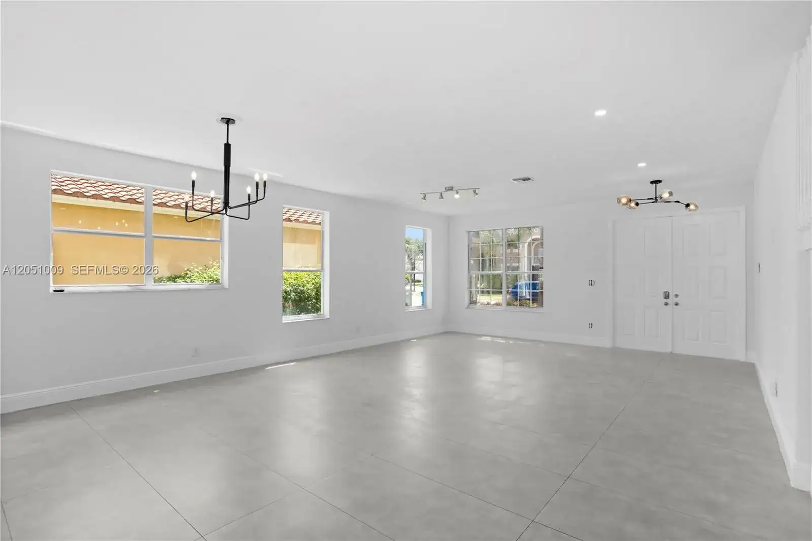 4303 Diamond Row, Weston FL 33331 photo 2