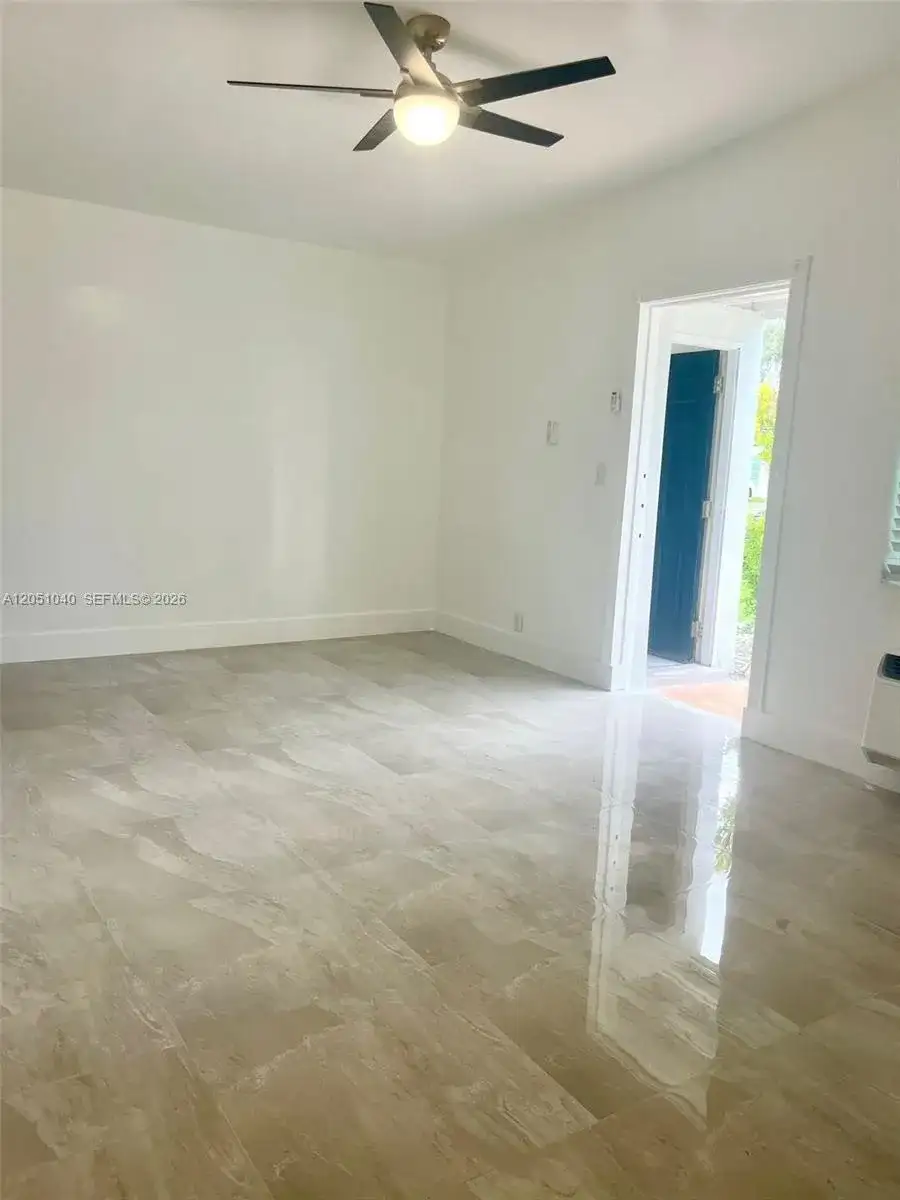 116 EDMUND RD, West Park FL 33023 photo 4