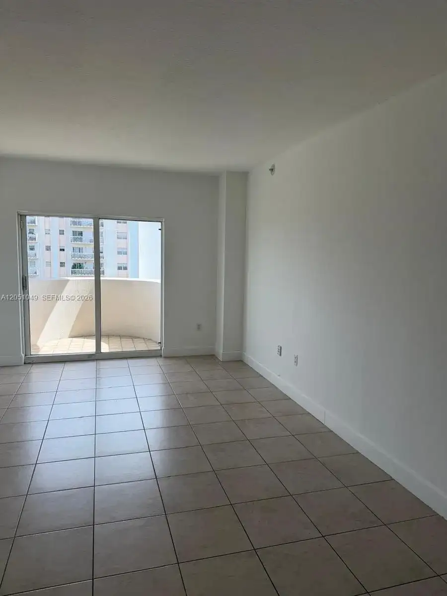 50 Menores Ave # 518, Coral Gables FL 33134 photo 5