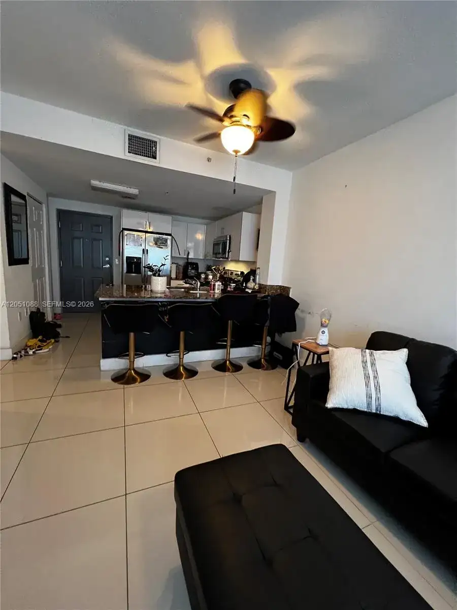 2300 NW 7th Street # 304, Miami FL 33125 photo 4