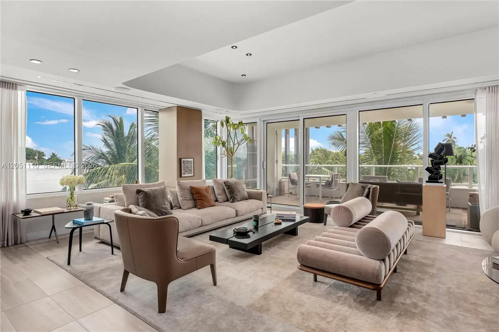 4701 N Meridian Ave # 421, Miami Beach FL 33140 photo 2