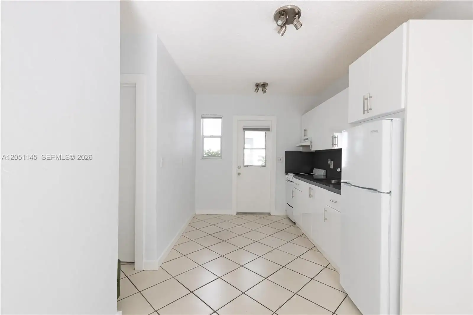 2825 SW 3rd Ave # 4, Miami FL 33129 photo 4