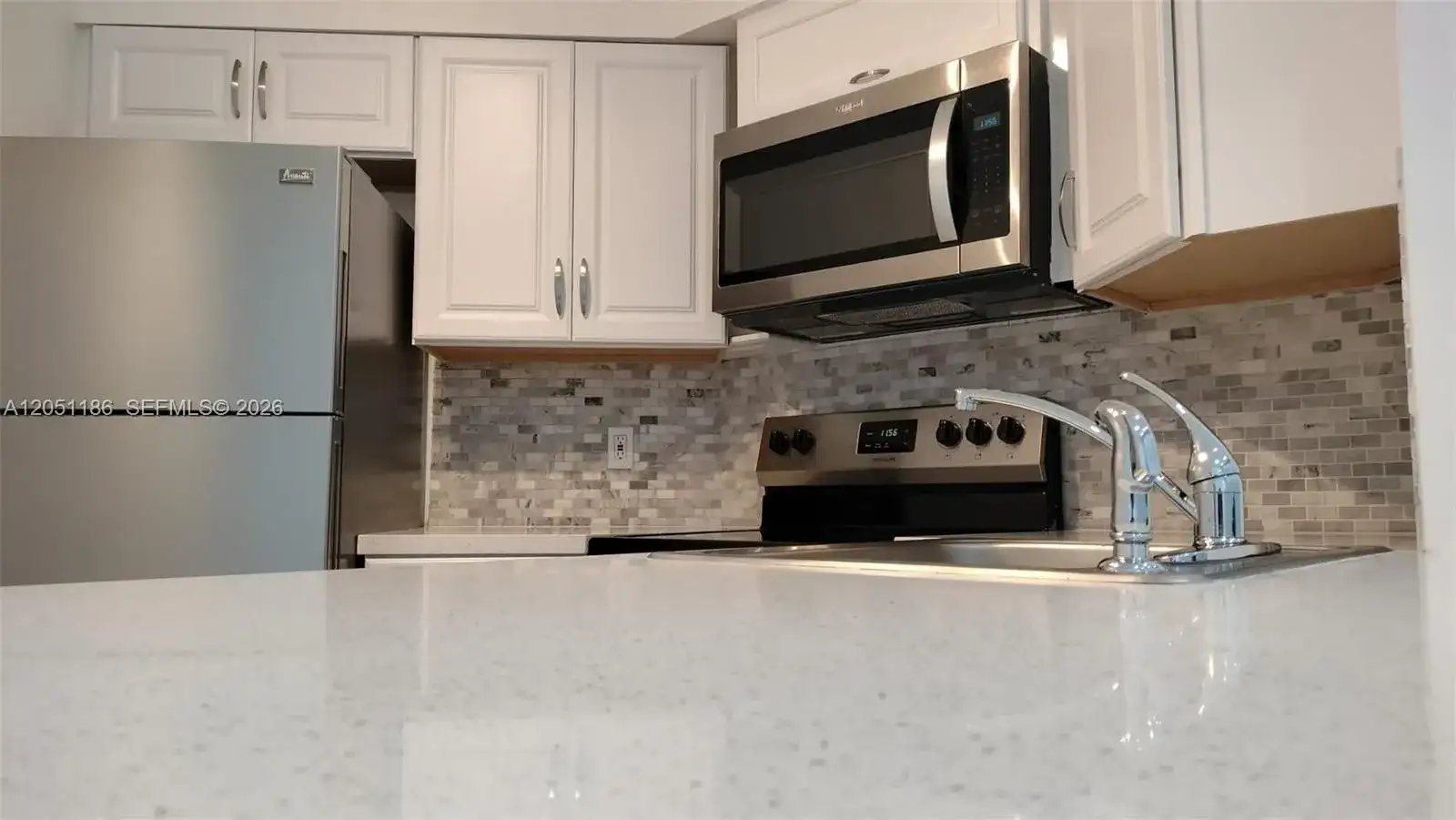 212 Lake Pointe Dr # 307, Oakland Park FL 33309 photo 2