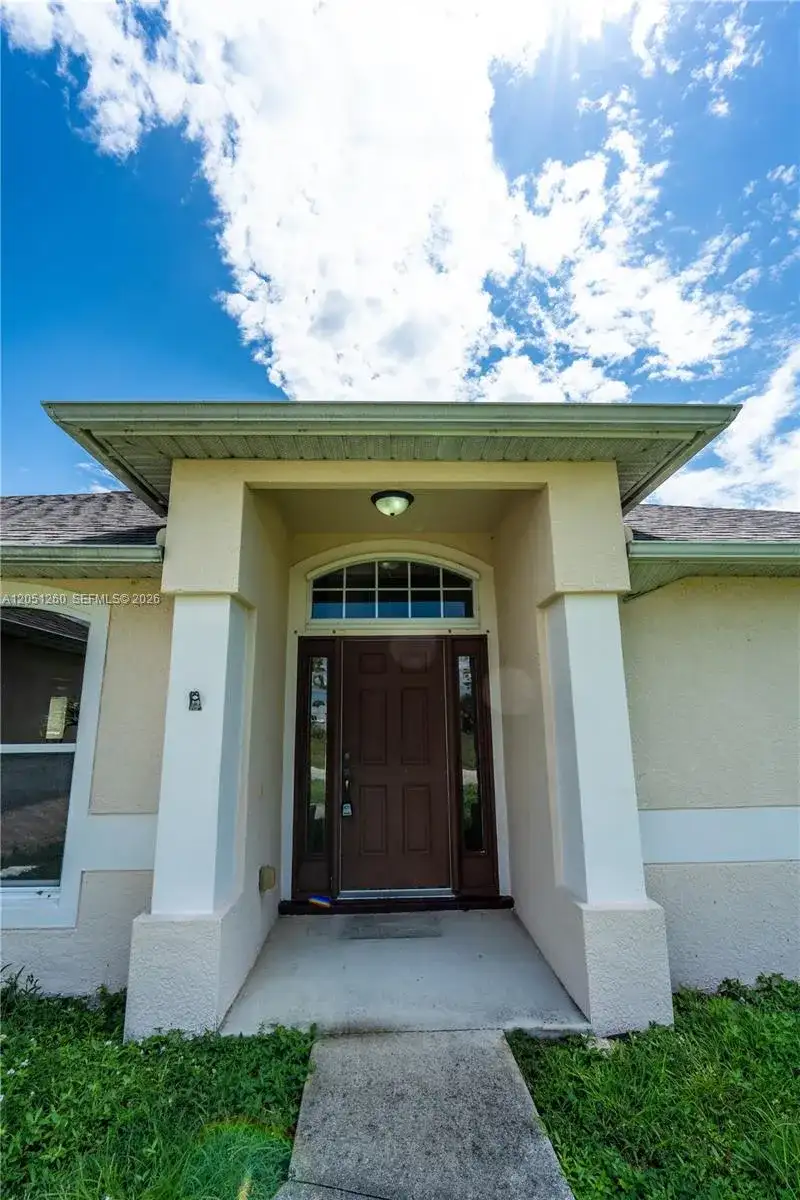 4129 NE 19TH PL, Cape Coral FL 33909 photo 5