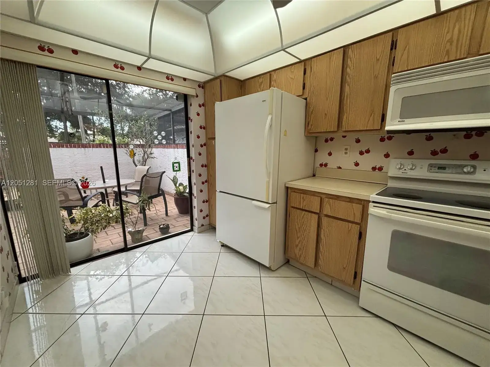 6453 W Pinehurst Cir W # B25, Tamarac FL 33321 photo 4
