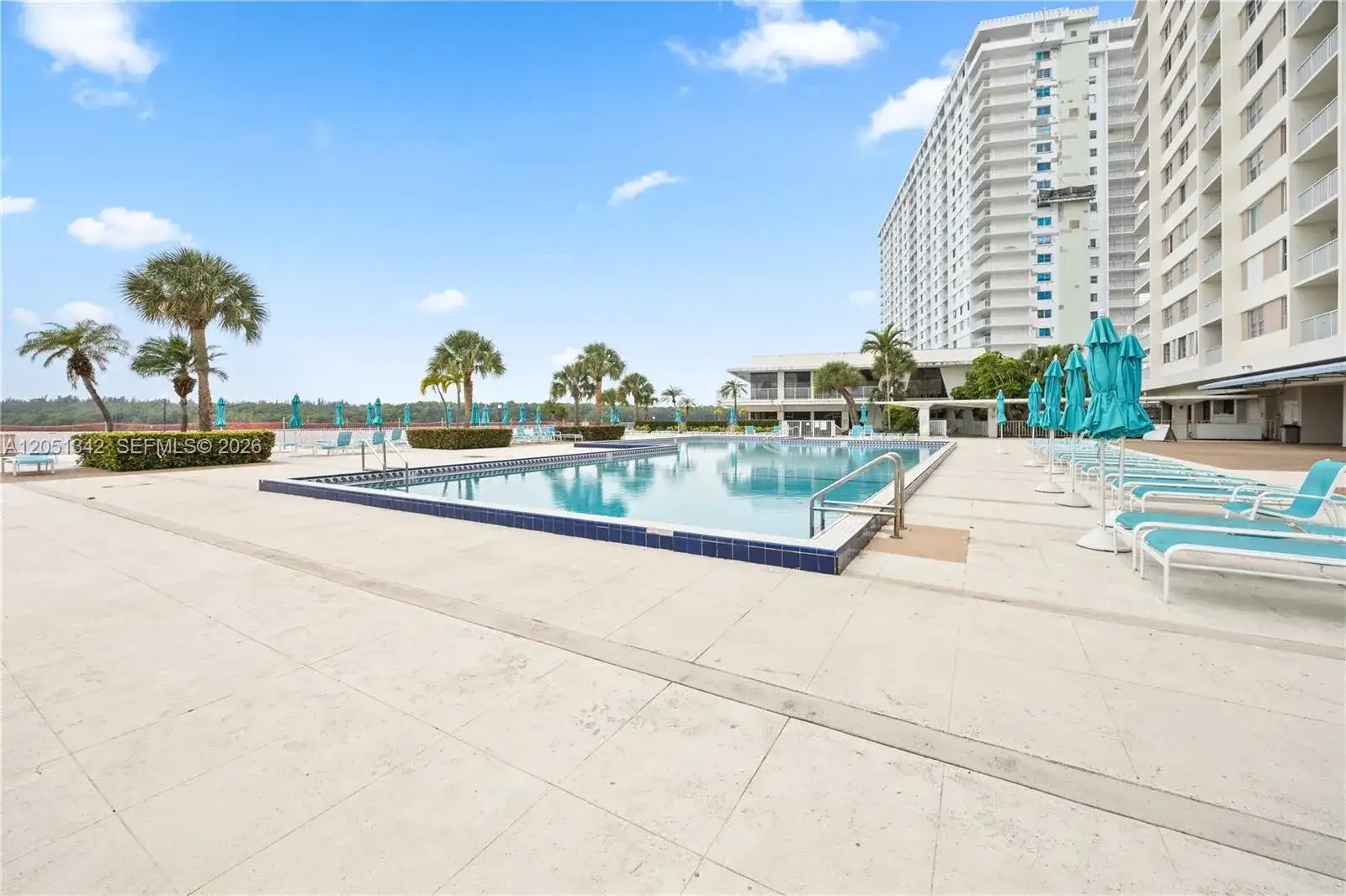 300 Bayview Dr # 903, Sunny Isles Beach FL 33160 photo 2