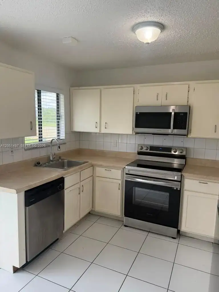 798 SW Claudia Ave # 798, Port St. Lucie FL 34953 photo 3