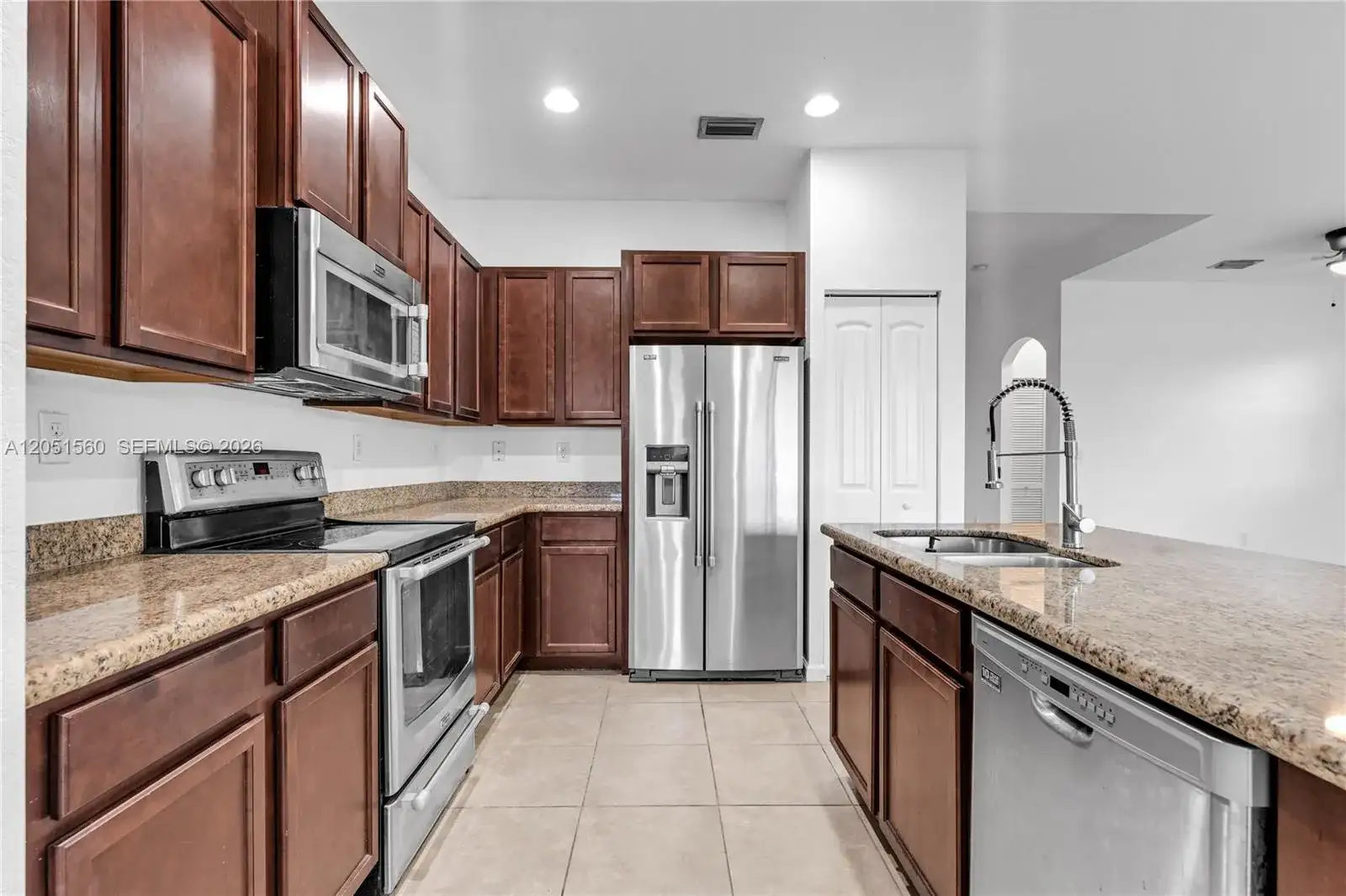 28381 SW 128th Pl, Homestead FL 33033 photo 4