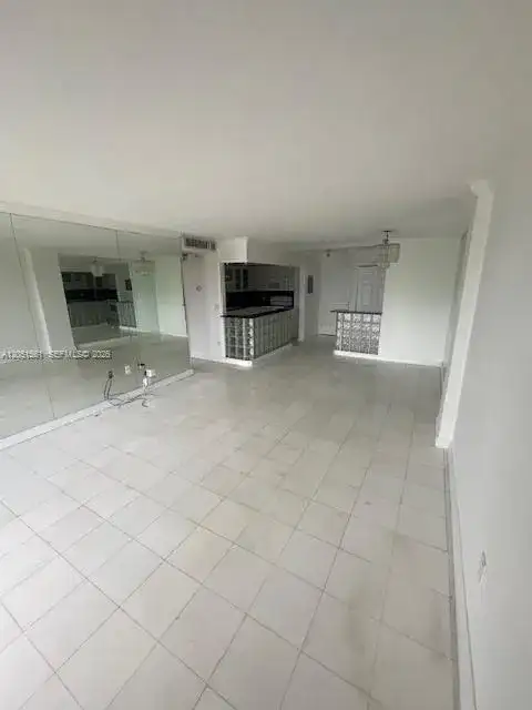 150 SE 25th Rd # 4I, Miami FL 33129 photo 2