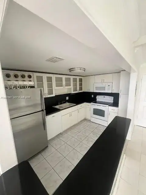 150 SE 25th Rd # 4I, Miami FL 33129 photo 4