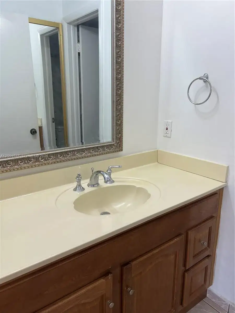 295 NW 72nd Ave # 306, Miami FL 33126 photo 5