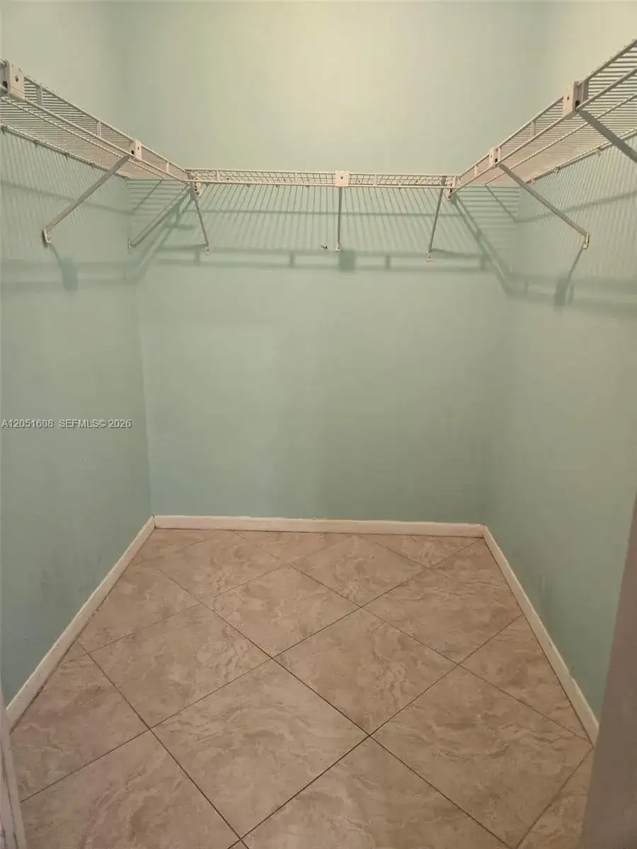 818 E Palm Run Dr # 0, North Lauderdale FL 33068 photo 5