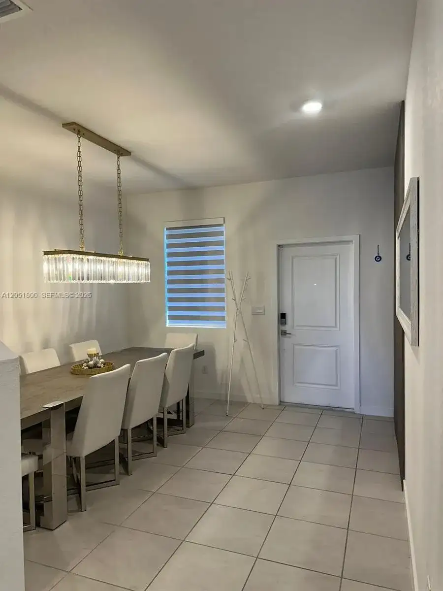 785 SE 18th St, Homestead FL 33034 photo 4